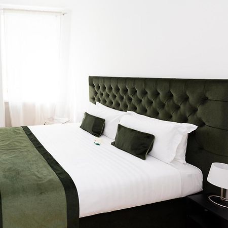 Home At Rome St. Peter Rooms&Apartment Exteriör bild