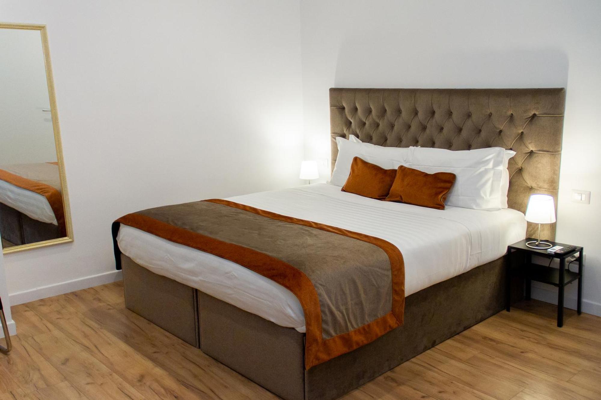 Home At Rome St. Peter Rooms&Apartment Exteriör bild