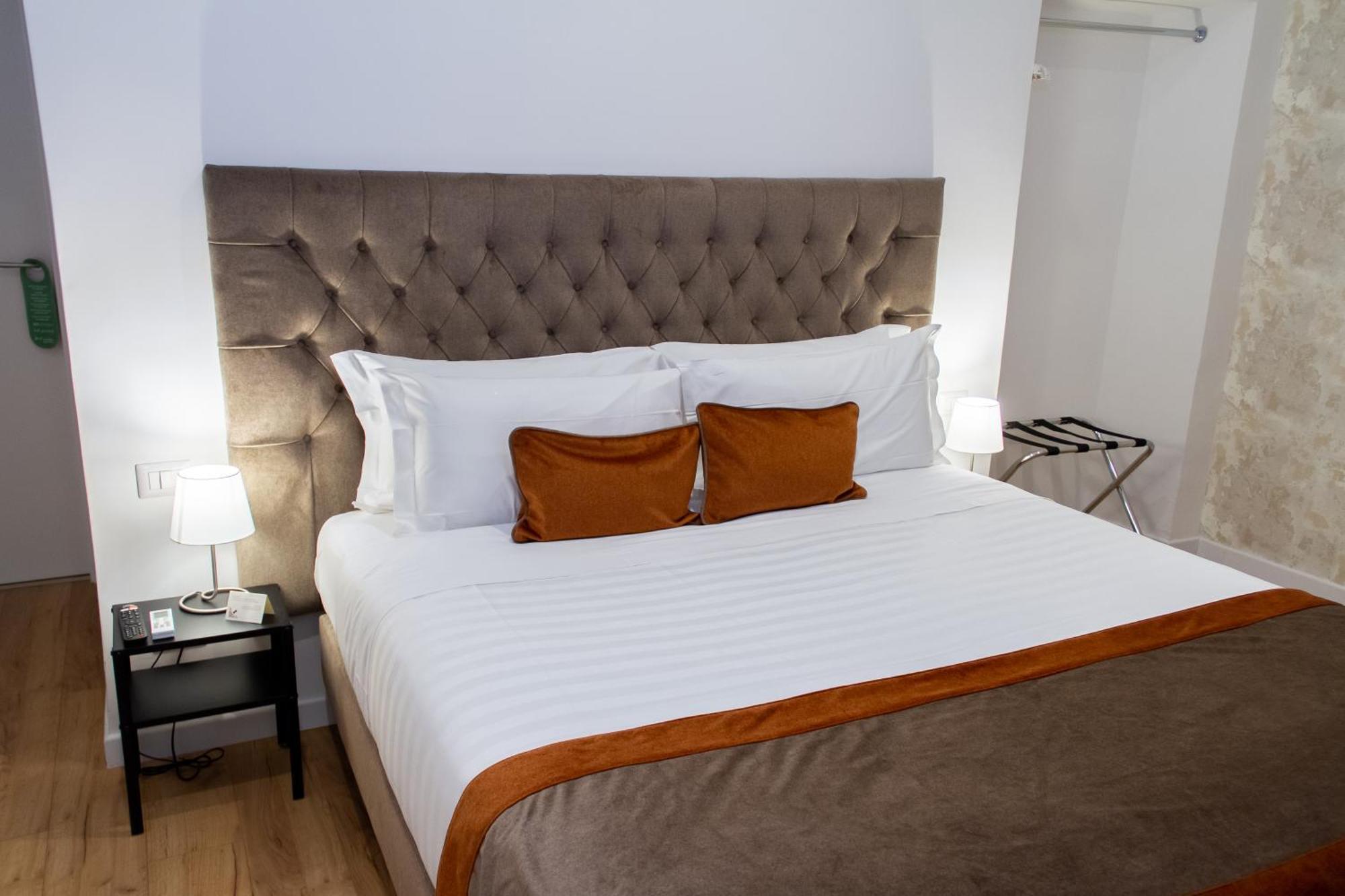 Home At Rome St. Peter Rooms&Apartment Exteriör bild