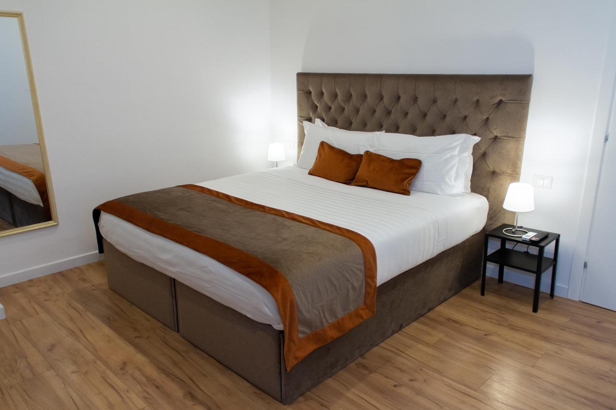 Home At Rome St. Peter Rooms&Apartment Exteriör bild