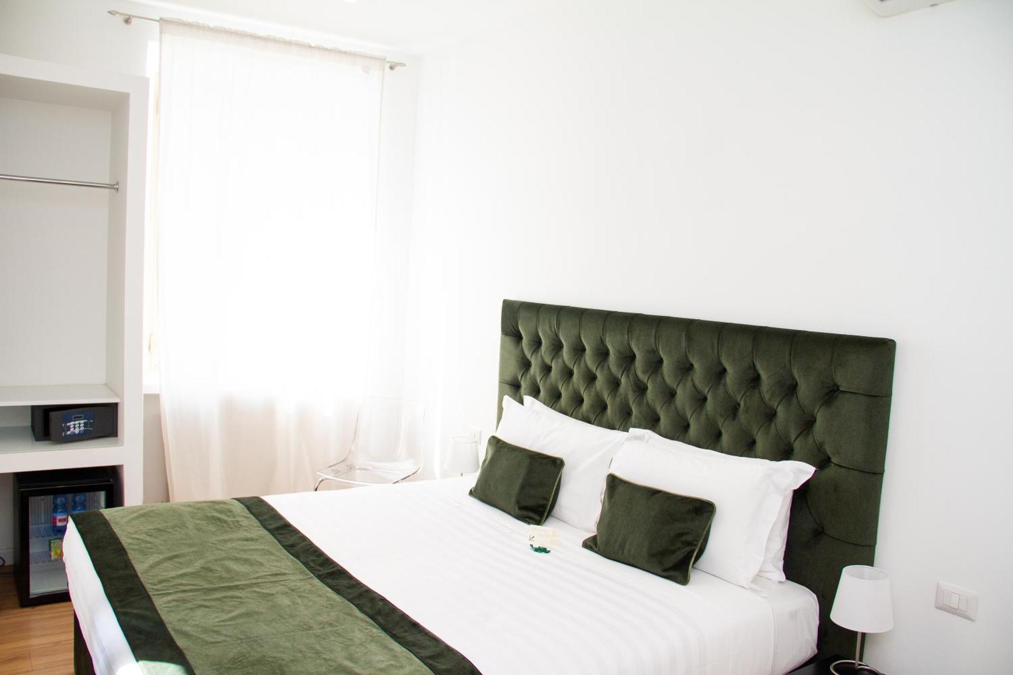 Home At Rome St. Peter Rooms&Apartment Exteriör bild