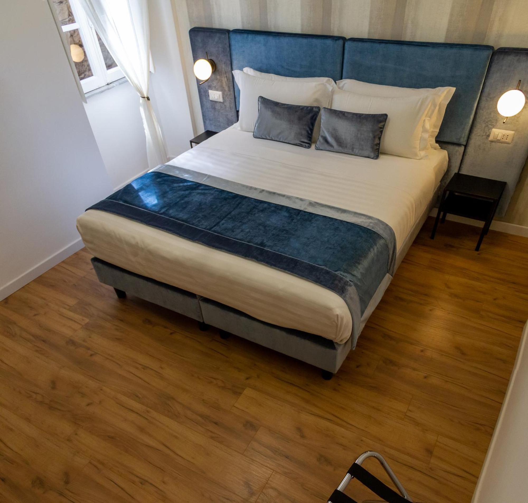 Home At Rome St. Peter Rooms&Apartment Exteriör bild